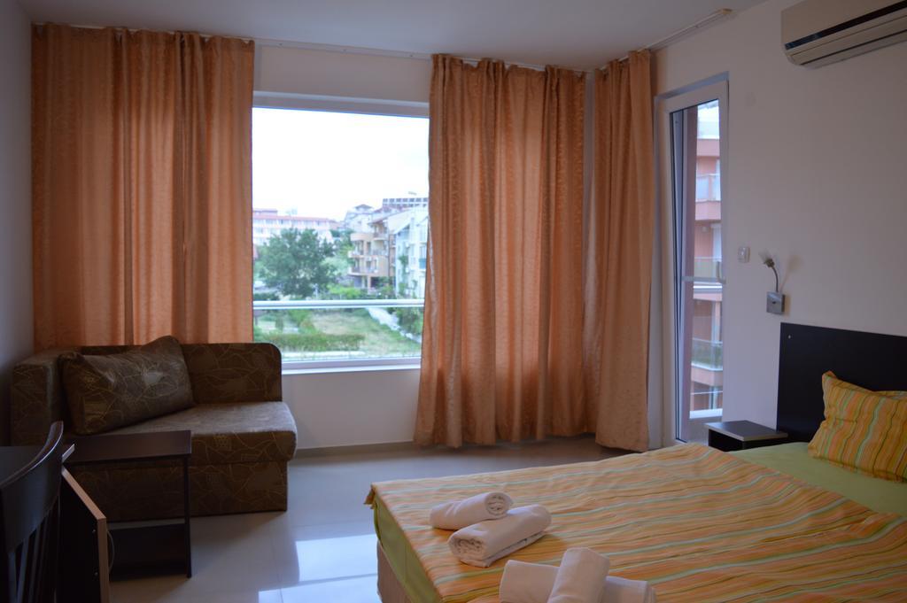 Hotel Paradise Lozenets ภายนอก รูปภาพ